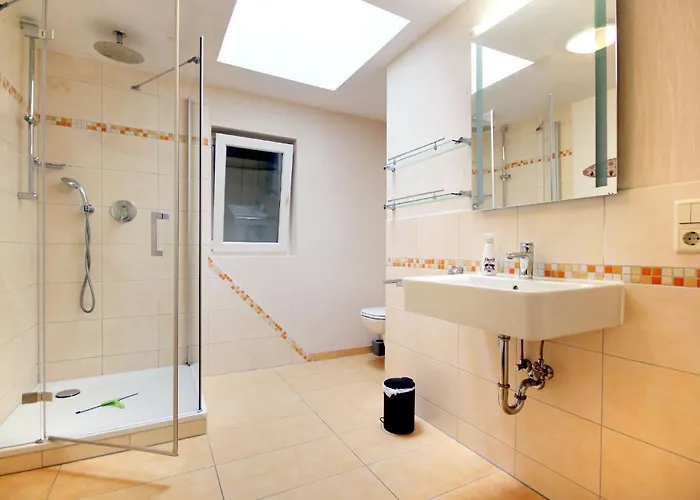 Kleines Haus Am Wald, Whg 1 Julia Sellin (Rugen)